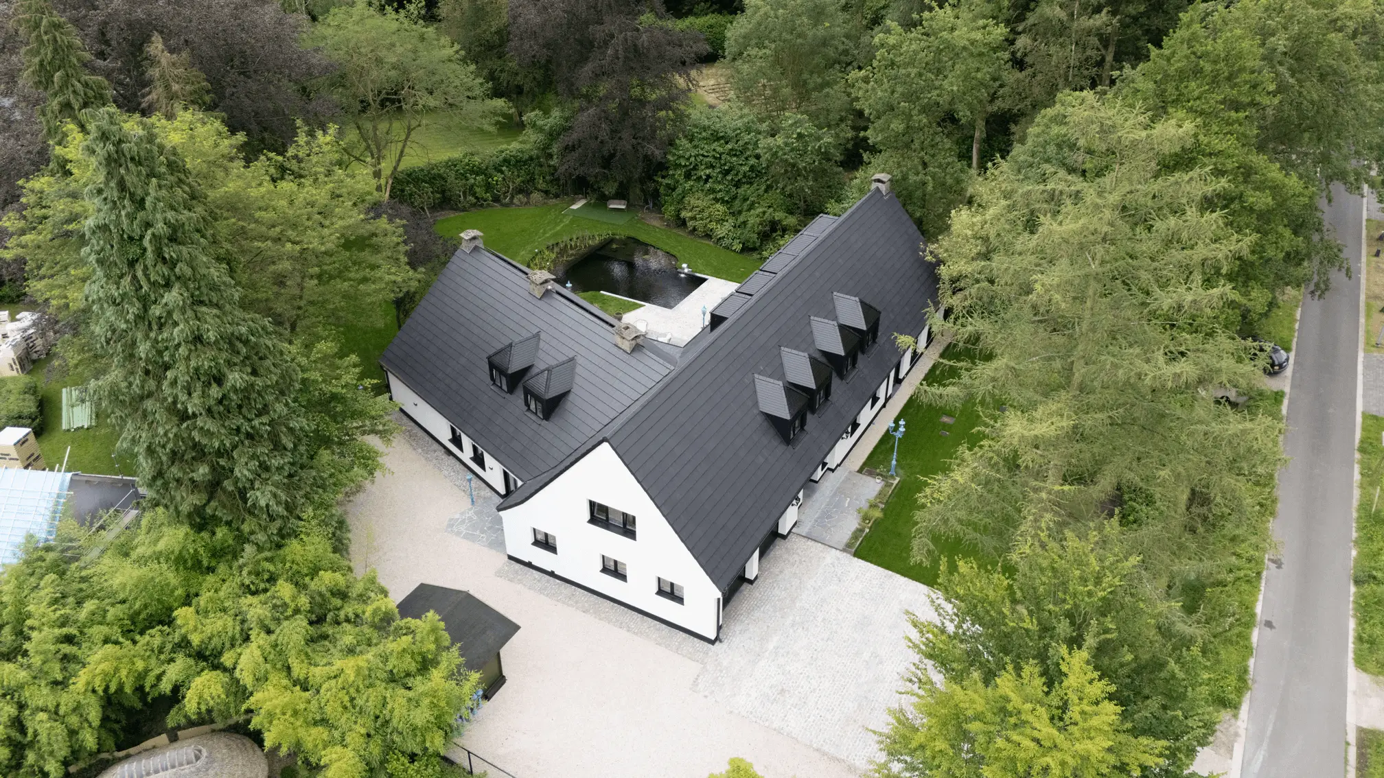 Na vernieuwing - Schoten dak